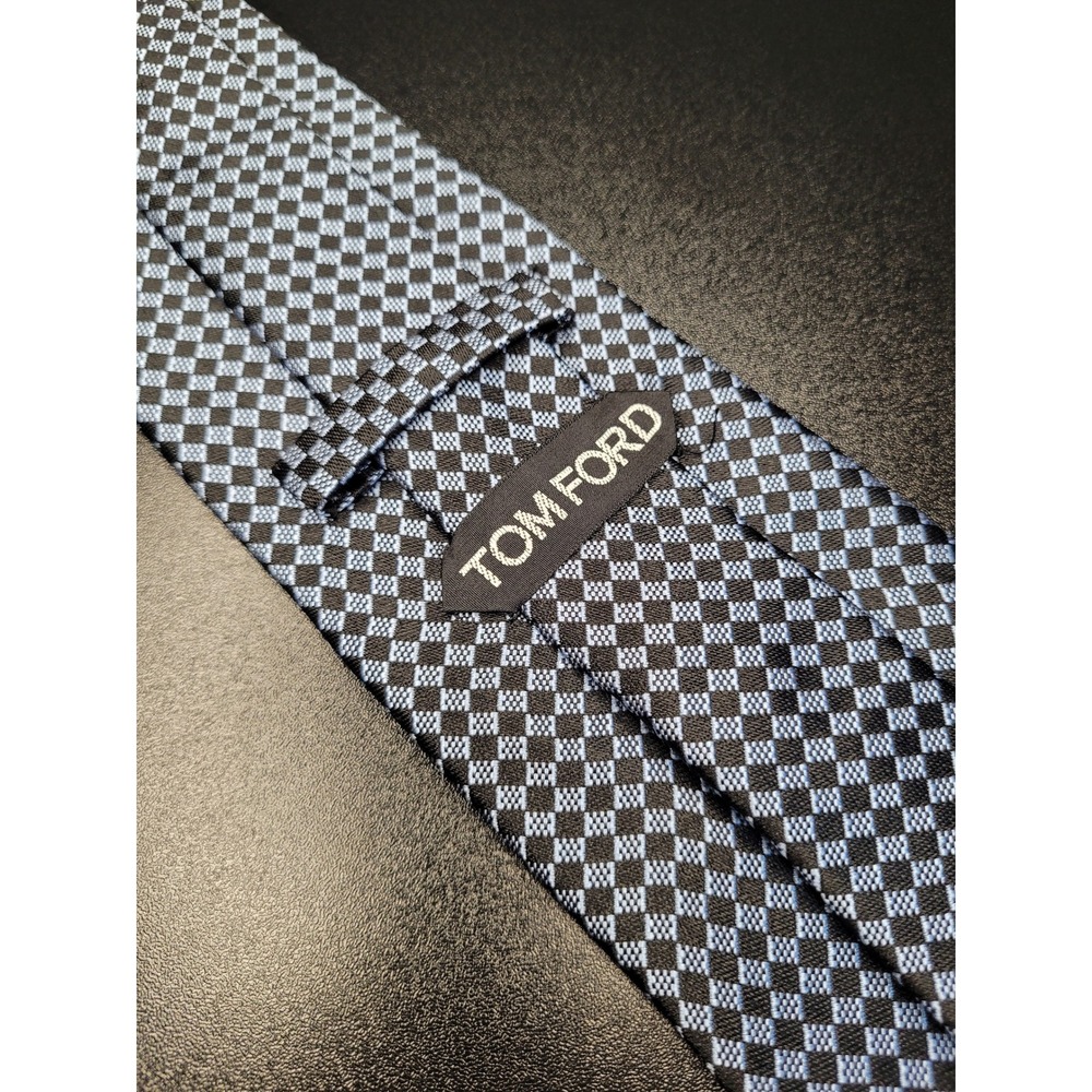 Tom Ford Men's Necktie Blue Black Checkered Silk 3.75" x 58" Excellent